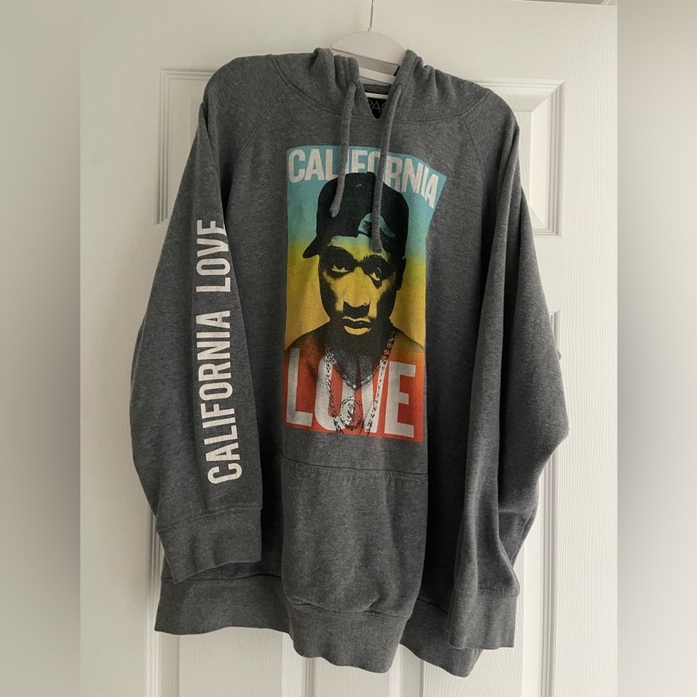 Torrid Gray Tupac California Love Graphic Hoodie - Picture 3 of 6